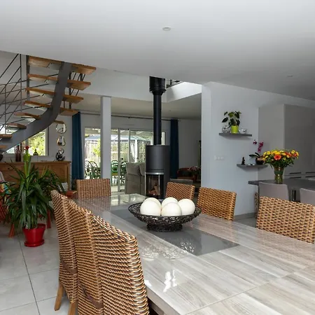 Villa L'oustaou Des Hournails *